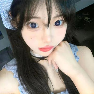 鲜花盛开的村庄